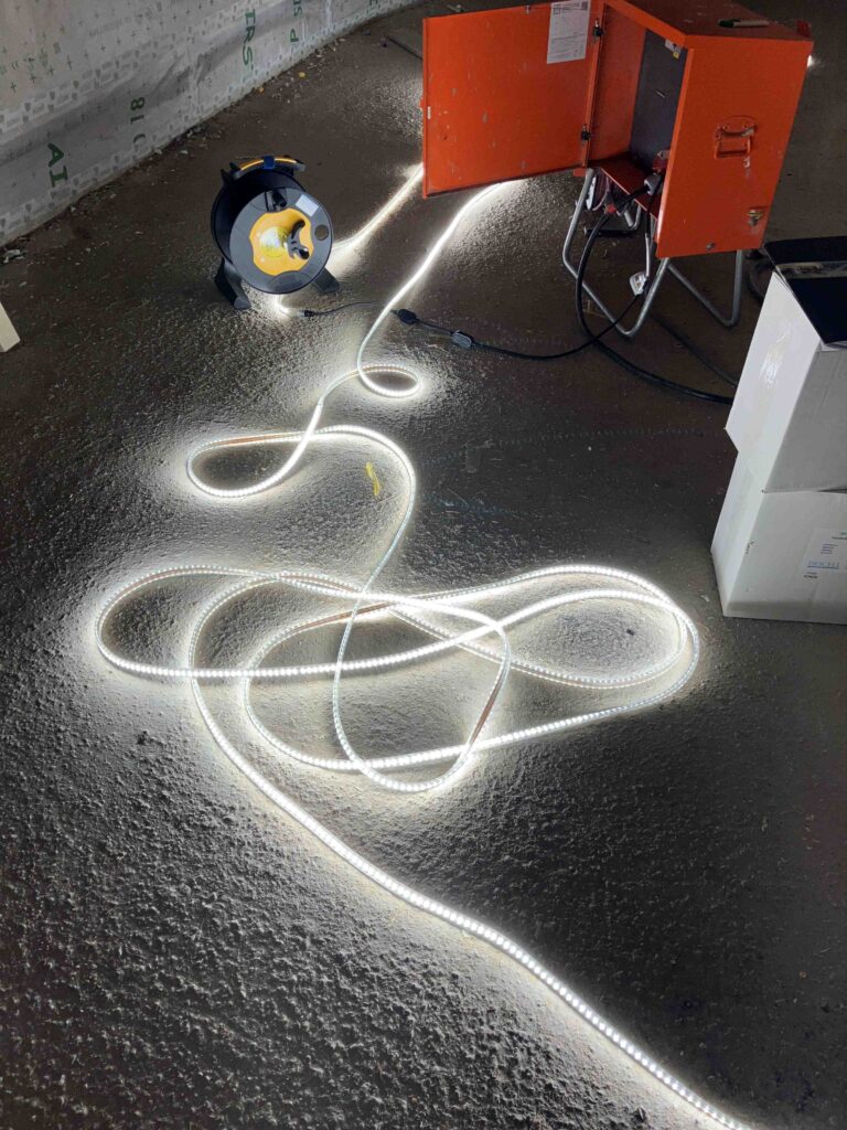 Ingeborg Pohl Kinderoase an der TUM: LED-Schlange Baubeleuchtung