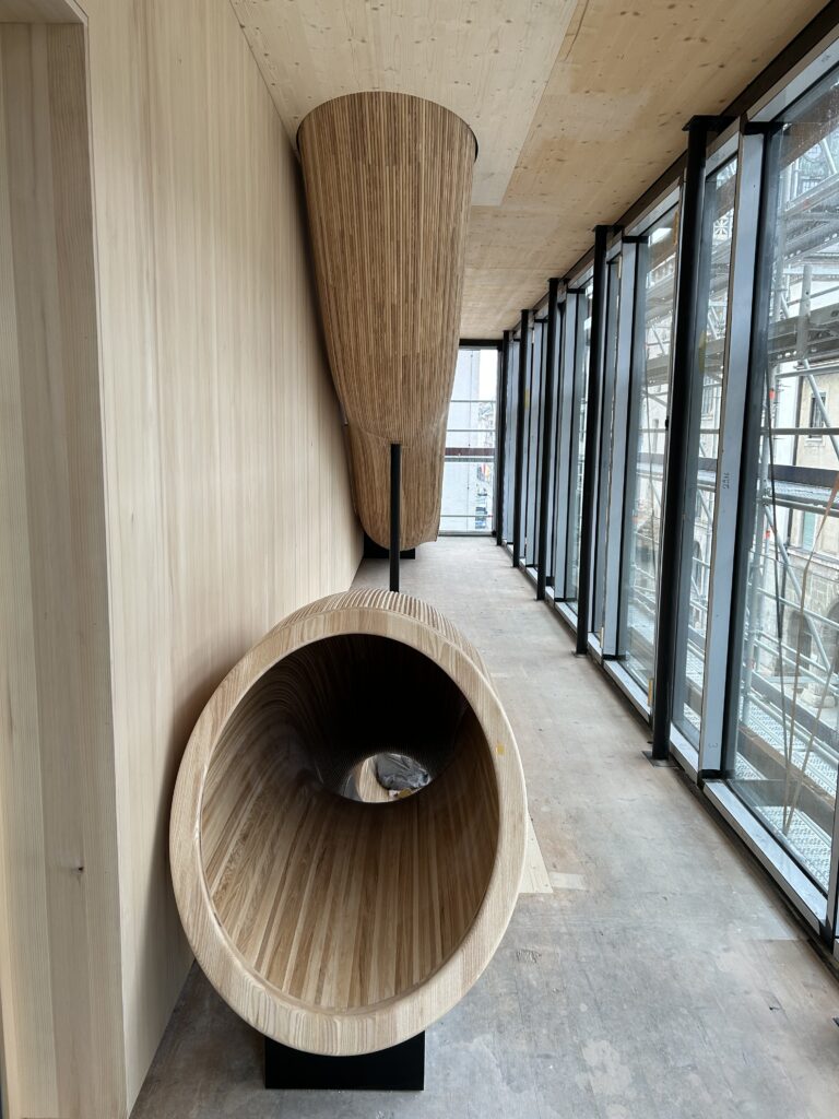 Ingeborg Pohl Kinderoase an der TUM: Rutschen im Spielbalkon