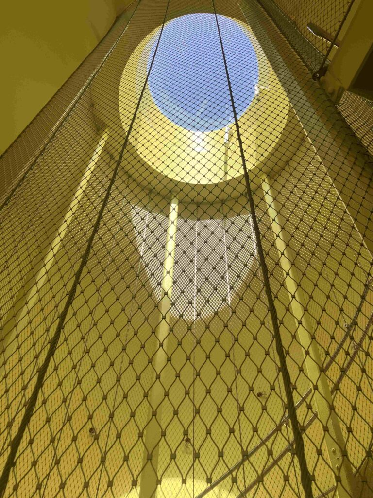 Kinderoase an der TUM -Treppenhaus